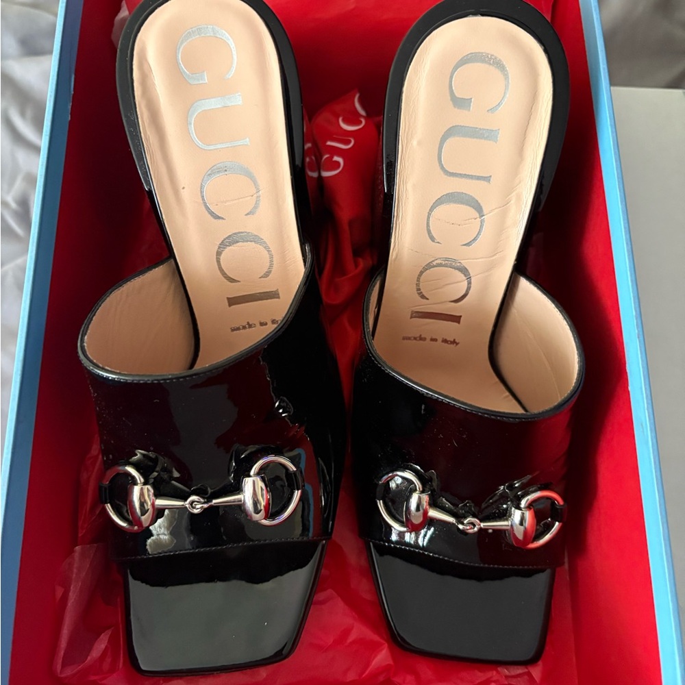 Gucci Black Patent Leather Women's Shoes
